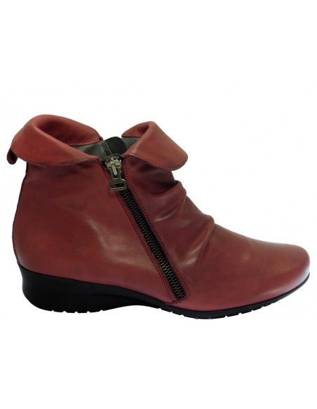 FOLIES / GALA / Rouge